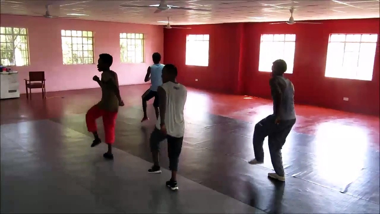 Pasito a Paso - Zumba