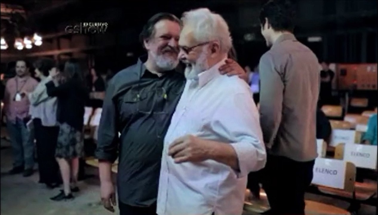 O elenco e equipe de "Além do Tempo" se reunirem para apresentar a nova novela das 6h. Sucesso !!!