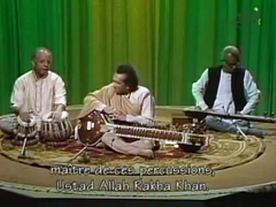 Ustad Allah Rakha and Ravi Shankar   Explaning tabla taal