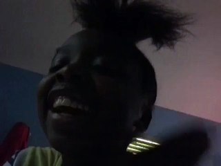 Lil  girl  rapping  for  yal  turn  up