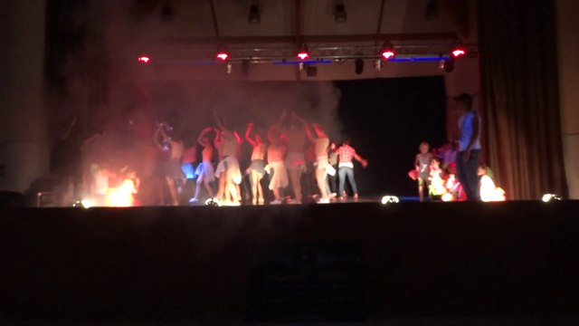 BLAZY et LEXA la danse de l'été GALA de danse ESTISSAC 20 JUIN 2015