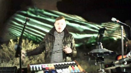 Robert DeLong - Don't Wait Up