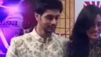 Rv Ne Apni Girlfriend Ki Saari Baatein Ki Sher - Meri Aashiqui Tum Se hi - 21 June 2015