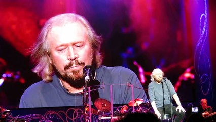 Barry Gibb - I'm on Fire / Spirits Having Flown - Live in Concord 2014 - Pt 6
