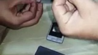 Pakistanis Fall for Fake Viral Video Related Hidden Spy Chip in Samsung Batteries