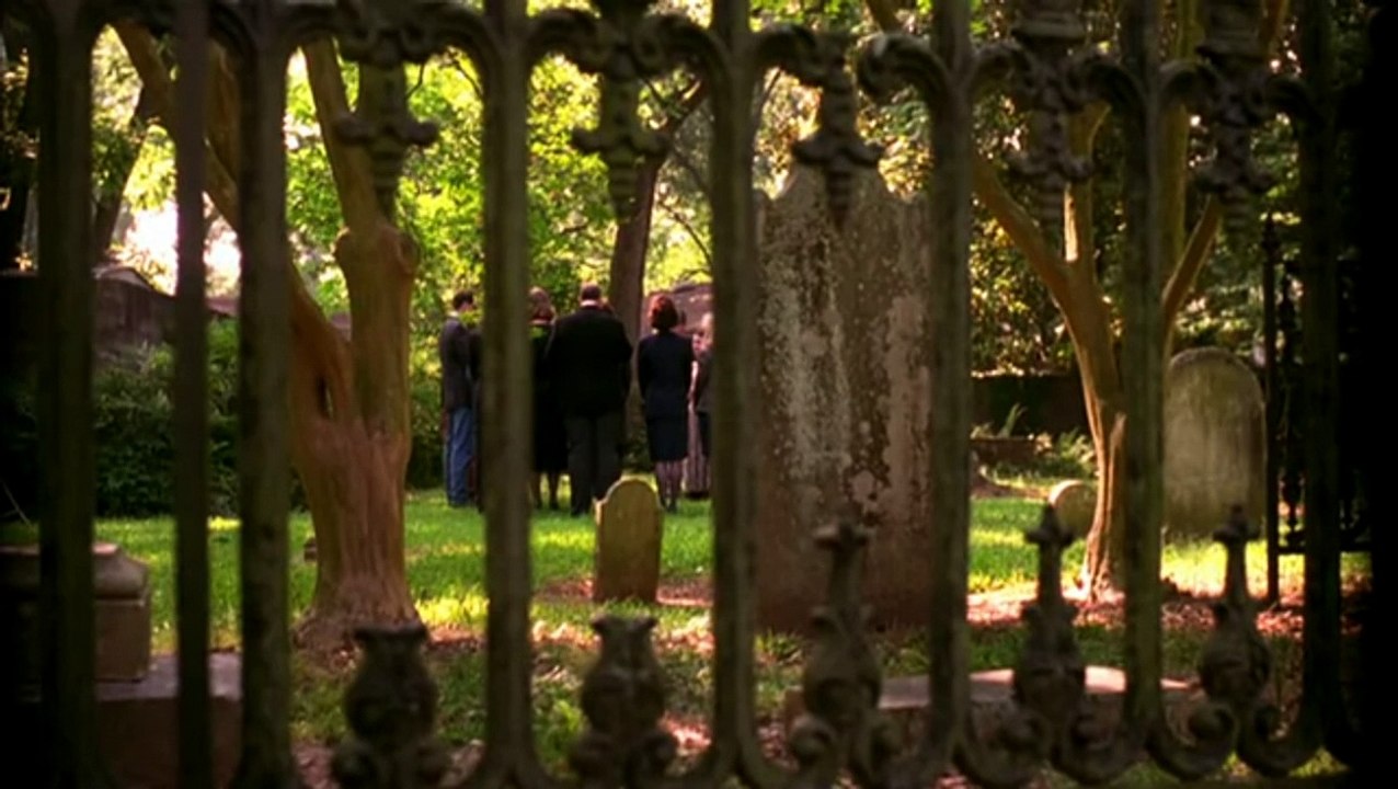 Schizopolis (1996) Funeral