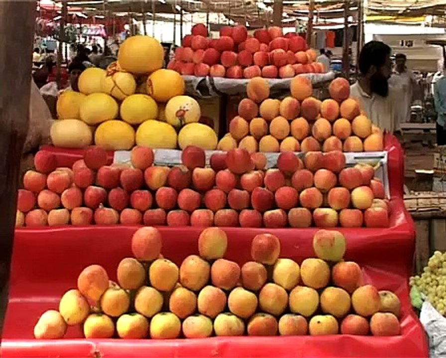 karachi Gulistan e johar Sunday Market in ramadan