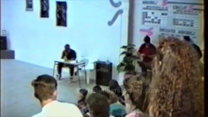 Lee Priest 21 Year Old BodyBuilder Posing To Astonished College Students