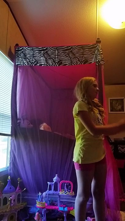 Toy chica cosplay