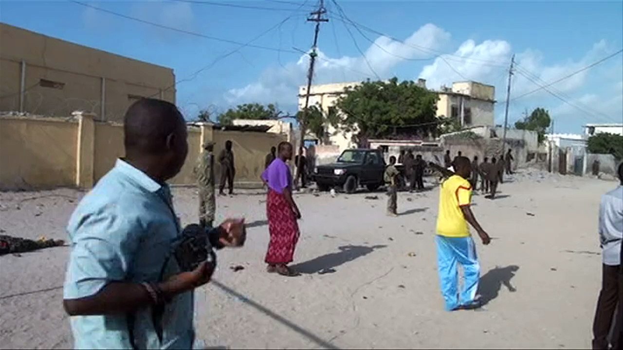 Shebab militants attack military intelligence base in Mogadishu