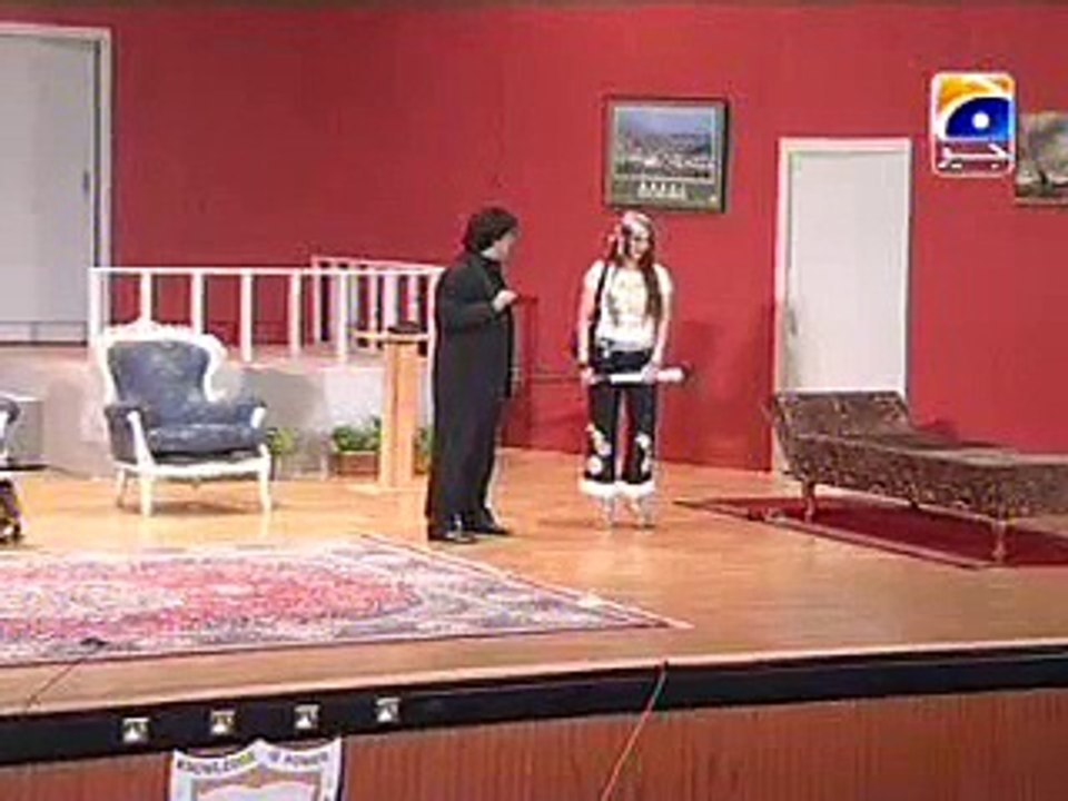 UMER SHARIF IMMITATING SULTAN RAHI MUStAFa QUrESHI - Umar Sharif