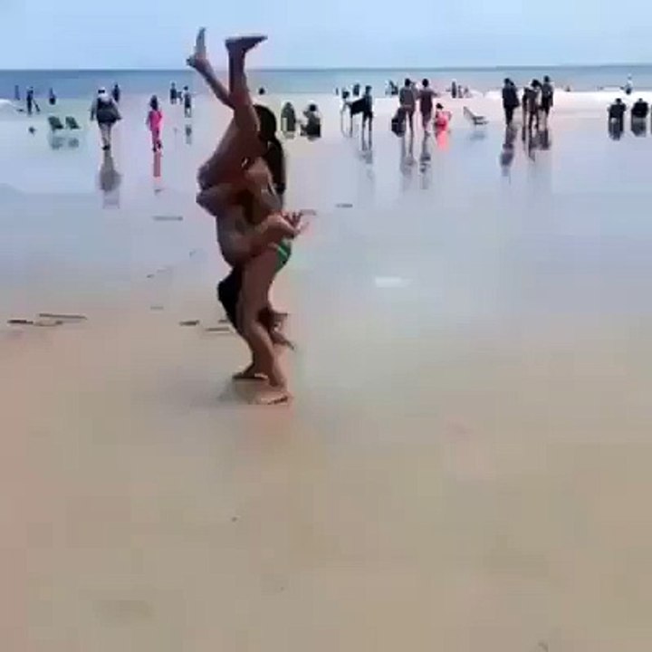 I turned my head?syndication=228326