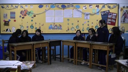 debate 3 Junior High School students' debate