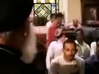 قدس أبونا مكاري يونان يخرج شيطان من شيخ مسلم