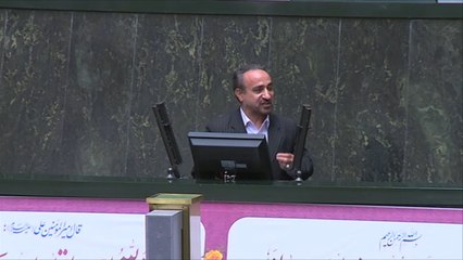 البرلمان الإيراني يلزم روحاني بالحفاظ على المنجزات النووية