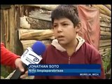 Nuestravision Noticias - Historias de pobreza. Jonathan, el niño limpiabrisas. Morelia Mich.