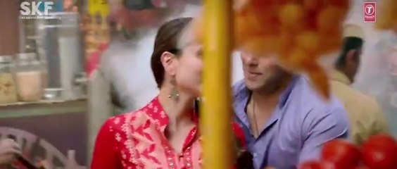 Tải video: Tu Chahiye VIDEO Song  Atif Aslam  Bajrangi Bhaijaan  Salman Khan Kareena