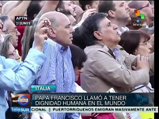 Papa Francisco: Los migrantes sólo son víctimas del sistema