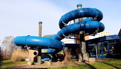Bad 1 Bremerhaven - Black Hole __ Colorful LED water slide!_HIGH