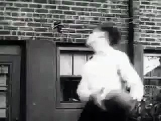 Duck and Cover - 1950s Nuclear Bomb educational film