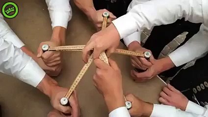 How to open Bottles in one time - bilqeeskenchi.pk