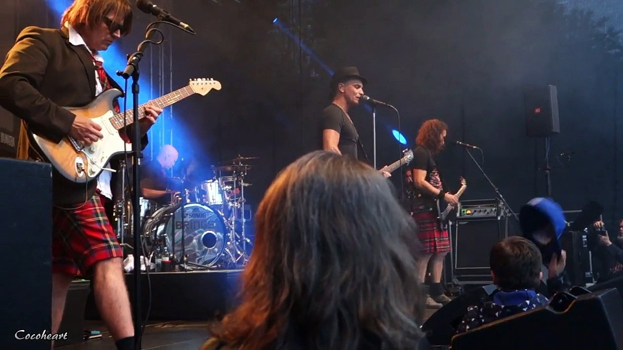 06 Brings - Die Stadt @ Open-Air-Konzert – Strandbad Xantener Südsee, 20.06.15