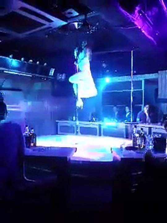 KAORI @ すすきのLoooP　Pole Dance Show