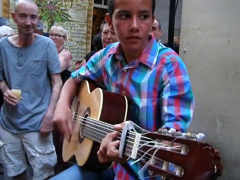 GYPSIES CALIENTES . VIDEO 3 . FETE DE LA MUSIK 2015 . NIMES AU 421 RUE FRESQUE