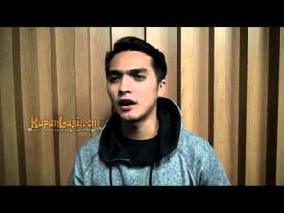 Ricky Harun Kalap Belanja Sepatu