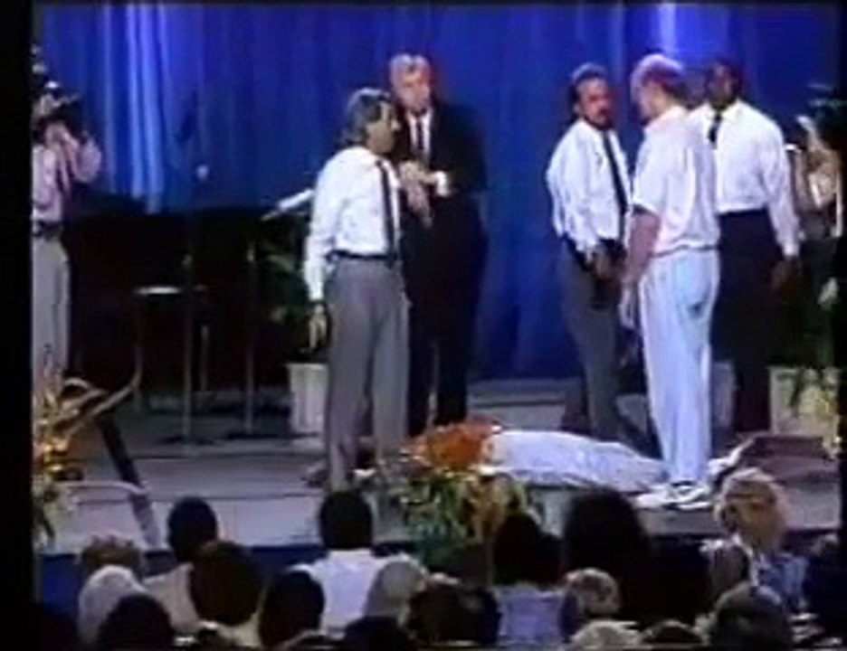 Benny Hinn - healing miracles 2/13