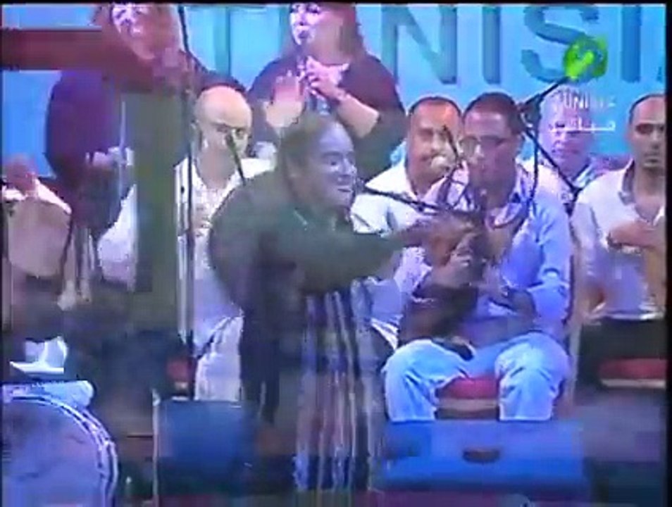 حصري : شارع الحبيب بورقيبة قبل قليل .... جو عالمي ..
