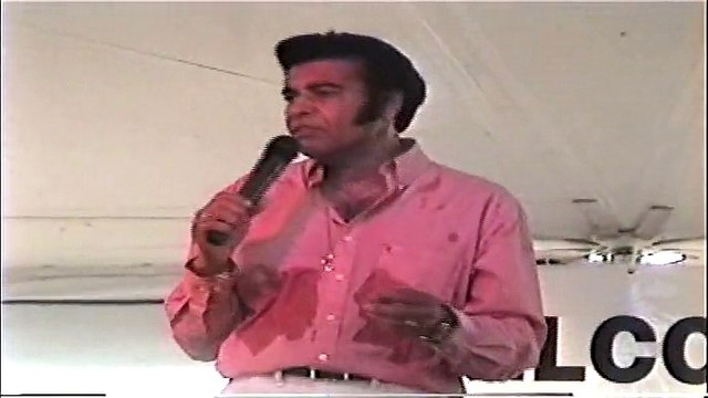 Robert Pooran sings 'Let Me Be There' Elvis Week 2010