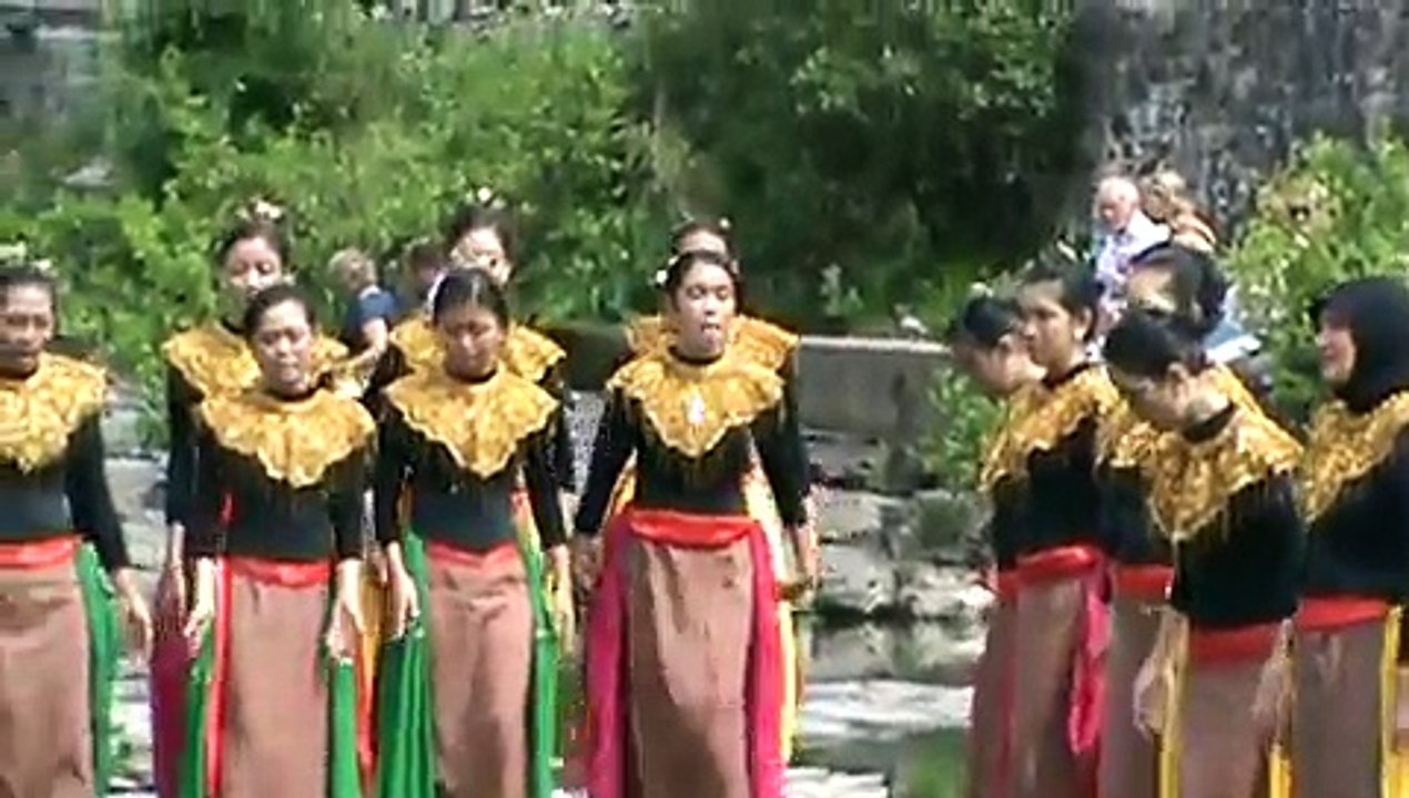 Parahyangan Catholic University Choir - Cing Cangkeling