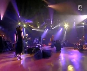 Nouvelle Vague ft Moby - Just Can't Get Enough (Live)