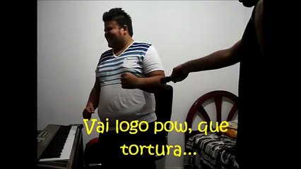 Testando Lanterna Tática Police - Choque Taser - (1500W)