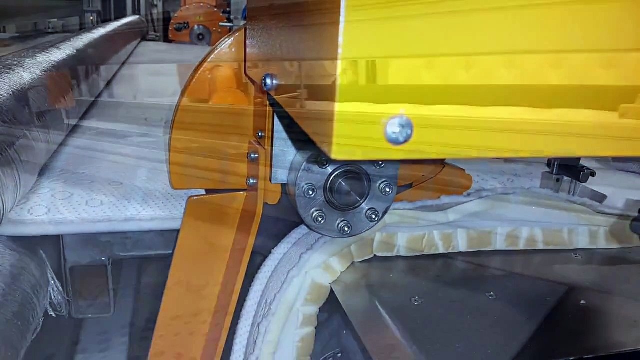 Otomatik Kapitone Plat Dikim Makinası