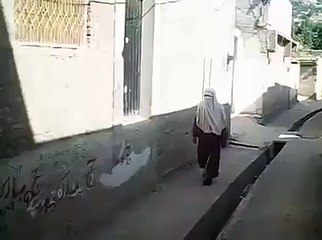 Ek Larki Ko Tang Karna Kitna Mehnga Par Sakta Hai Must Watch