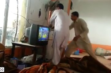 Halaka da tv awaz ro ka kana, Tv yeh math ko, pashto funny video clip, tapay tang takor, da musafaro video, pashto dance