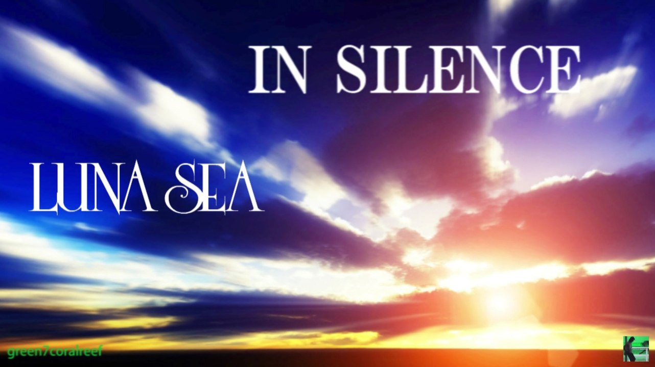 IN SILENCE...　空が海を抱いてた あの日