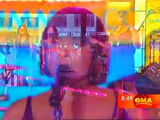 Jennifer Hudson - All dressed in Love & Spotlight