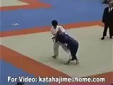 Fitness bodybuilding   Barefoot judo girl win Sankaku Jime! Very nice soles and smile!   Top bodybui