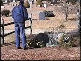 Sulla tomba di John Belushi - The John Belushi's grave
