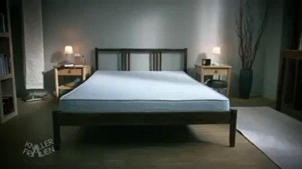 How Girls Put Fitted Sheet On Bed - Hilarious - Video Dailymotion