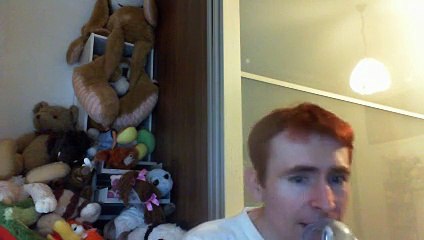 Wiwi égratigne "màs ölel àt" d'Anti Fitness Club