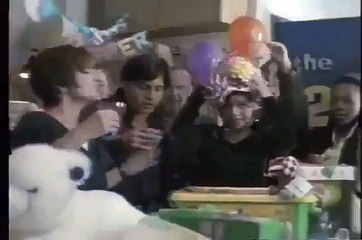 The 24 Hour Woman (1999) - Home Video Trailer [SD]