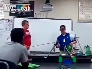 Teaching Fail!! Chemistry Teacher Experiment Goes Wrong