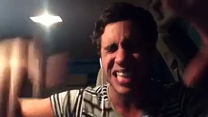 Juan Supra  Conversando con cancerbero