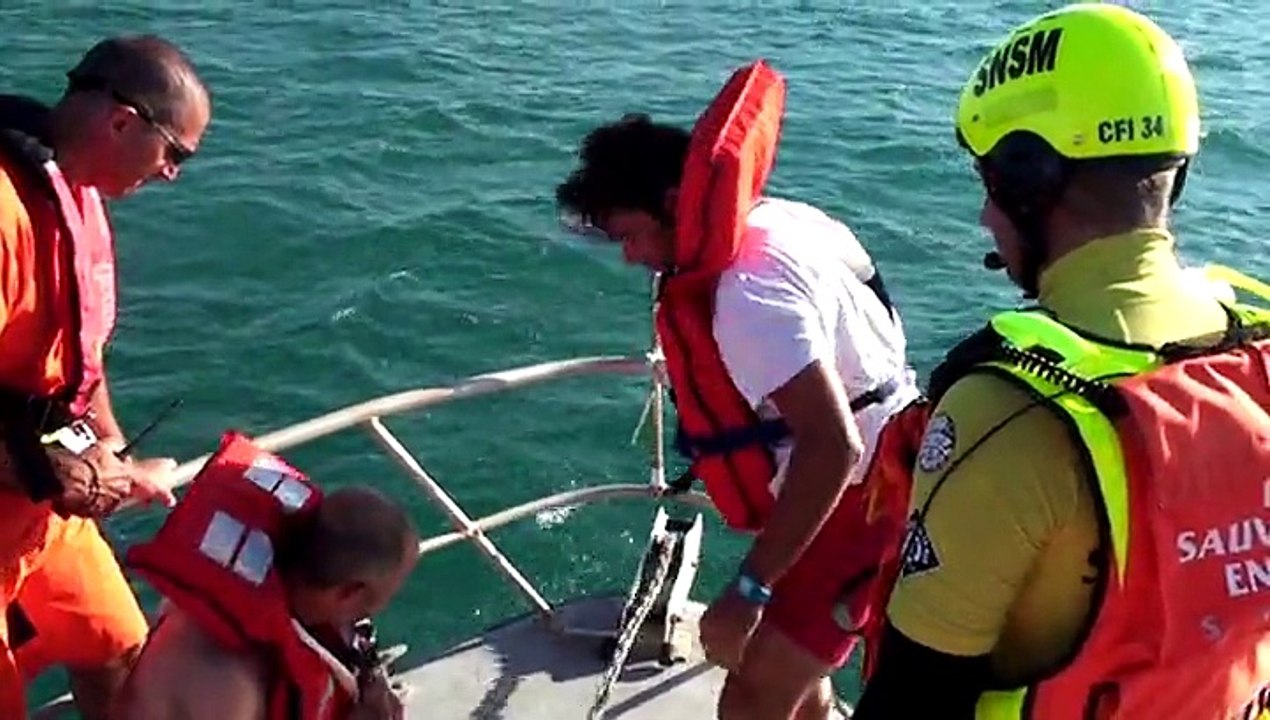 Station SNSM de PALAVAS les Flots Entraînement radeau de survie  juin 2015