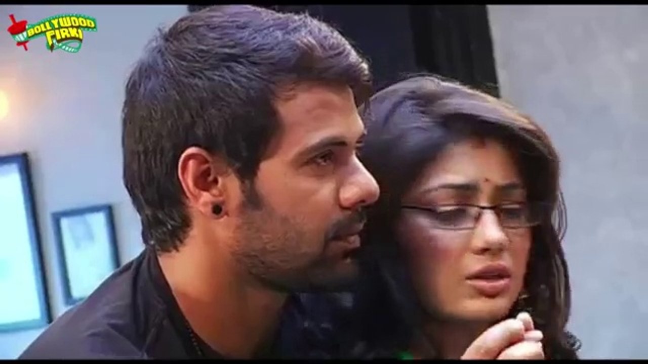 Abhi Aur Pragya Honeymoon Trip Ki Kar Rahe Hai Taiyaari Yeh Jaan Ke Tanu Ne Chali Nayi Chaal - Kumkum Bhagya - 23 June 2015