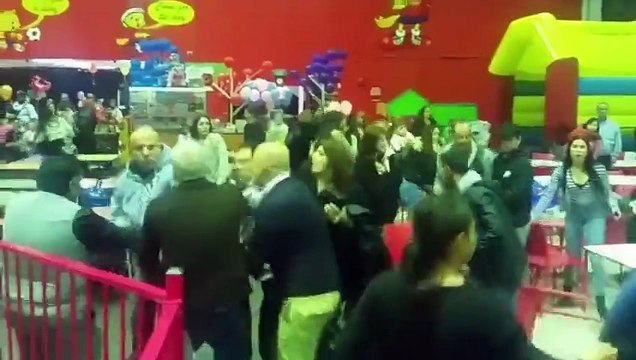 Bagarre entre parents pendant une fête d'anniversaire en Australie
